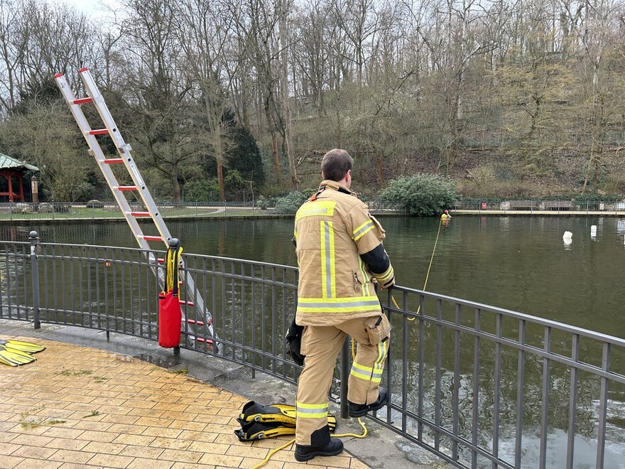 Einstiegsstelle für Feuerwehrtaucher