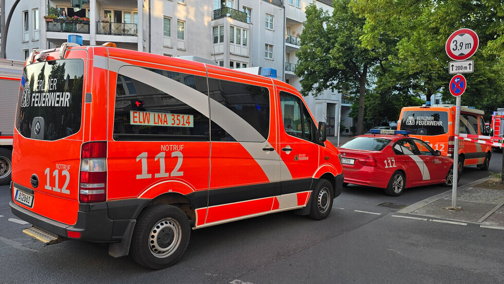ELW des leitenden Notarztes an der Einsatzstelle