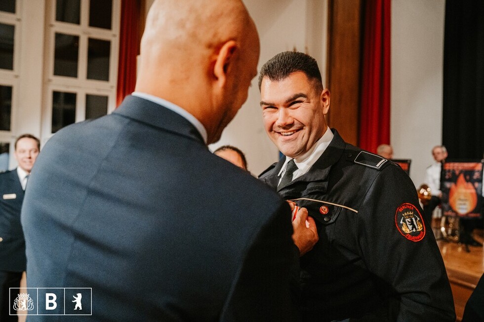 Ehrung mit dem Feuerwehr- und Katastrophenschutz-Ehrenzeichen der Stufe 1