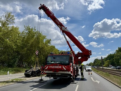 Feuerwehrkran an der Einsatzstelle