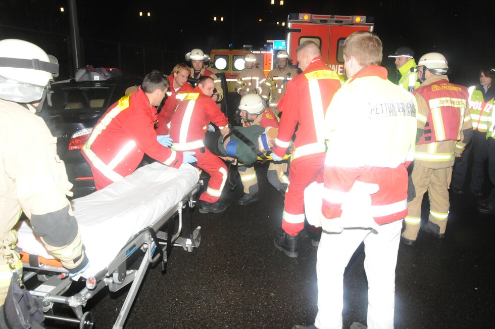 Höhe Witzleben, Rettung aus dem Fahrzeug