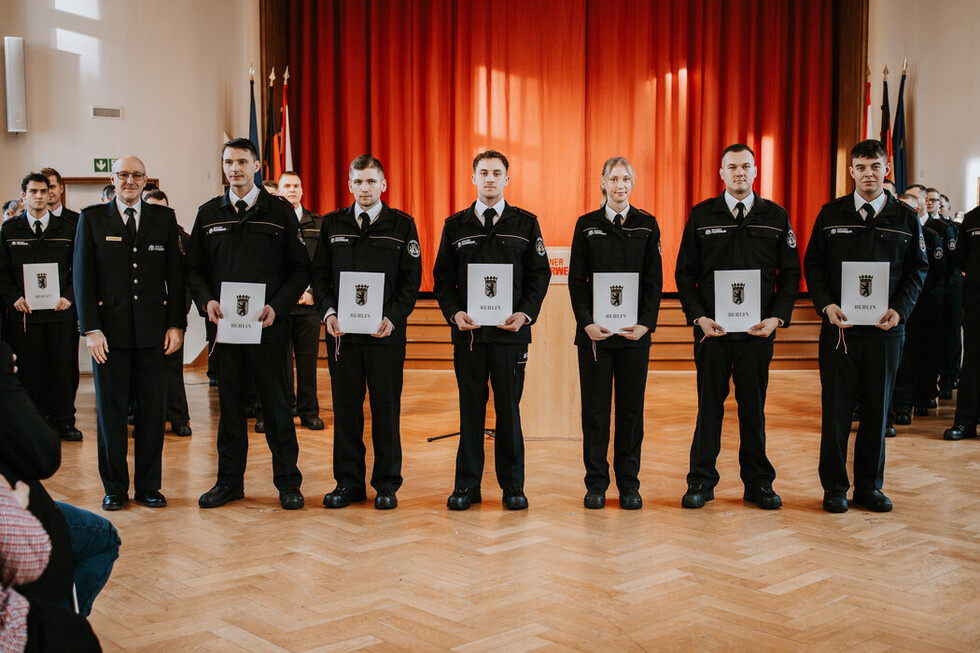 Ernennungen & Beförderungen Dezember 2025