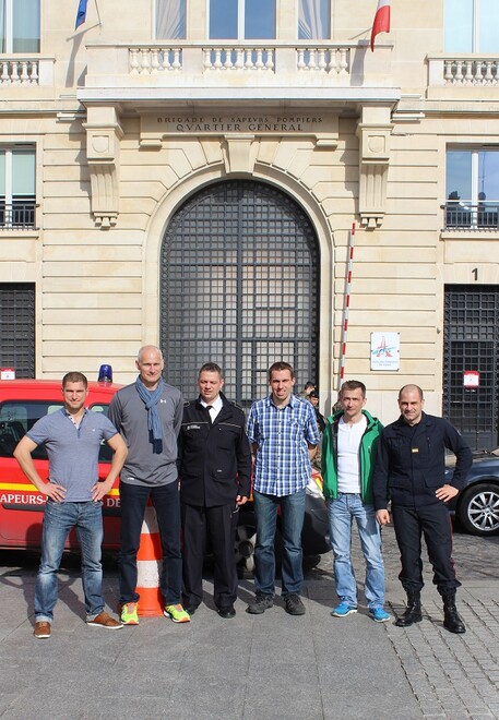 Vor der Hauptfeuerwache