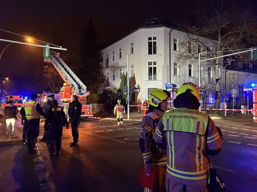 Blick auf das betroffene Haus