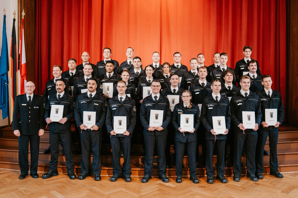 Ernennungen und Beförderungen Oktober 2025