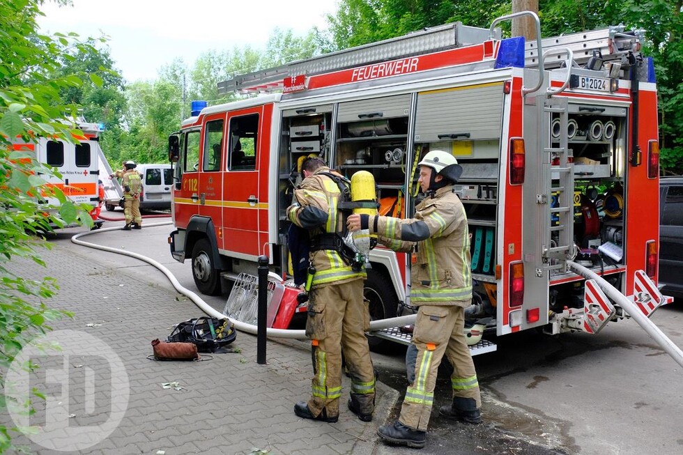 Brandbekämpfung über tragbare Leitern