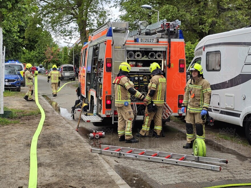 Einsatzkräfte an der Einsatzstelle