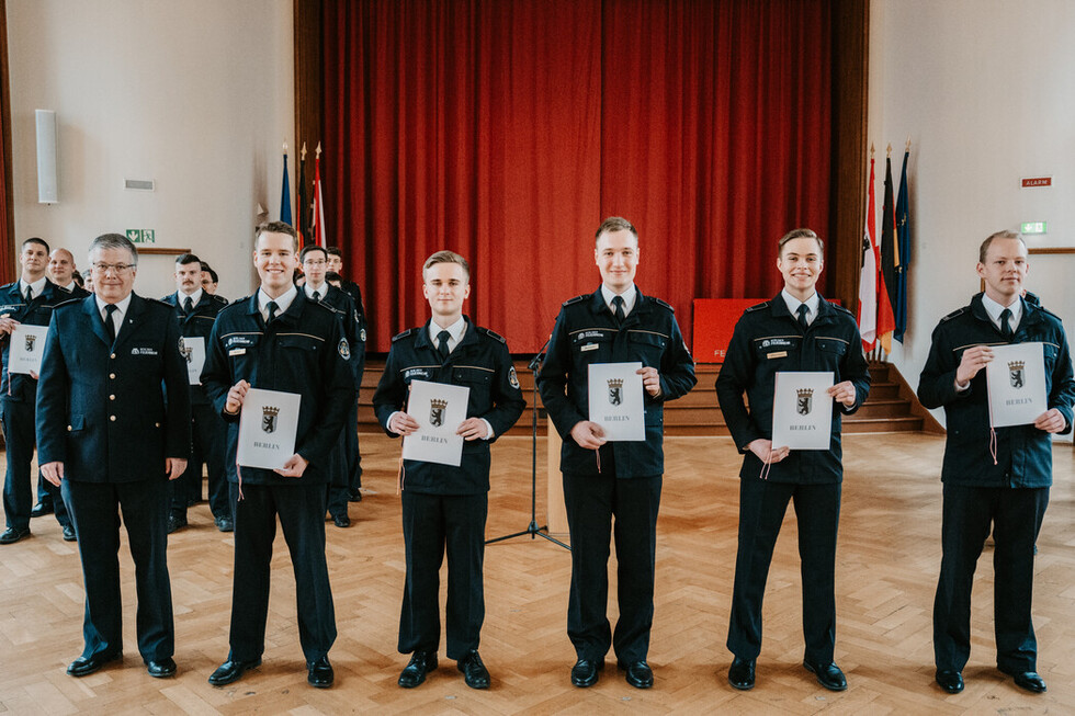 Feierliche Ernennungen und Beförderungen bei der Berliner Feuerwehr März 2026