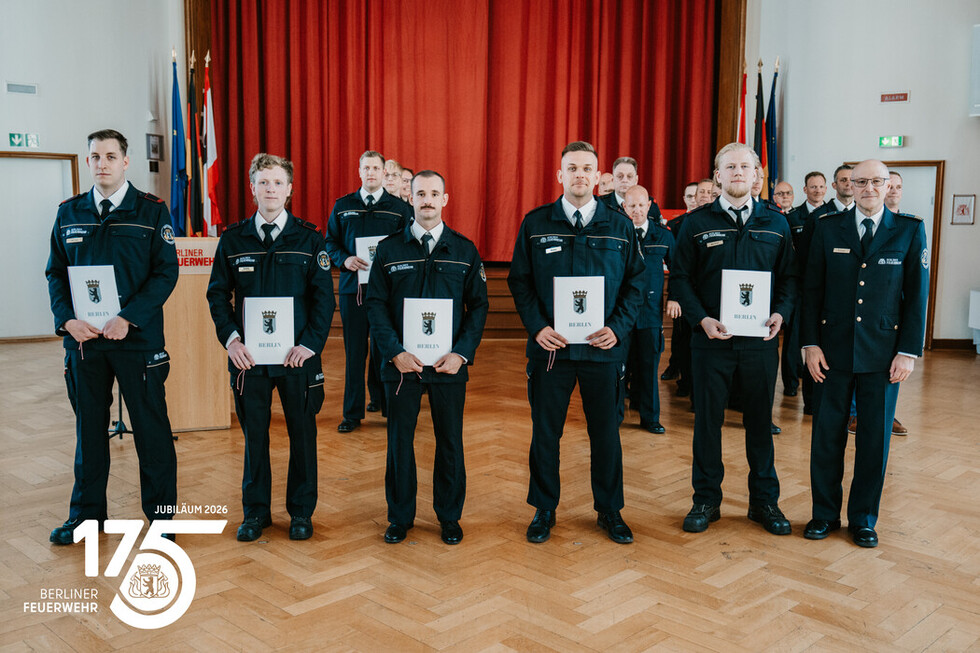 Feierliche Ernennung und Beförderung bei der Berliner Feuerwehr