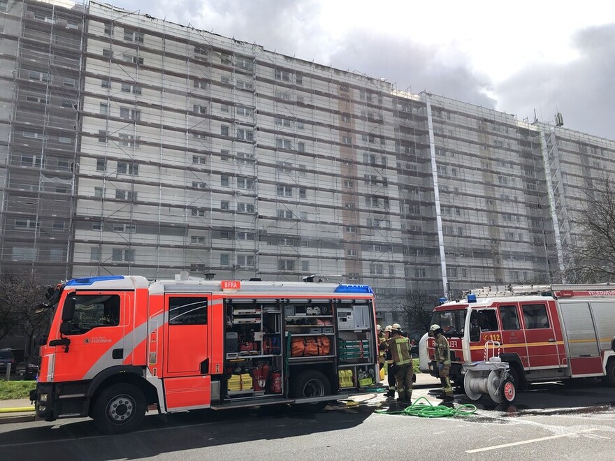 Löschfahrzeug an der Einsatzstelle