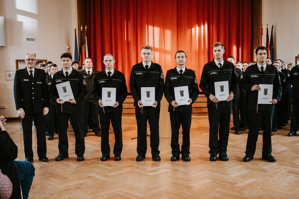 Ernennungen & Beförderungen Dezember 2025