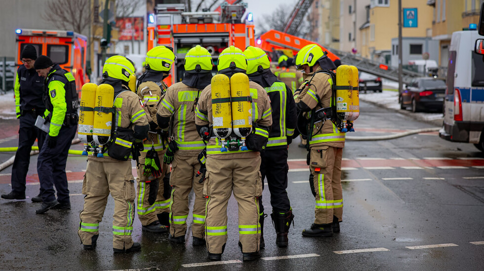 Einsatzkräfte werden eingewiesen