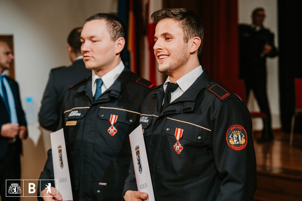 Ehrung mit dem Feuerwehr- und Katastrophenschutz-Ehrenzeichen der Stufe 1