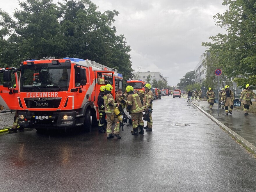 Einsatzkräfte bei der Ablösung