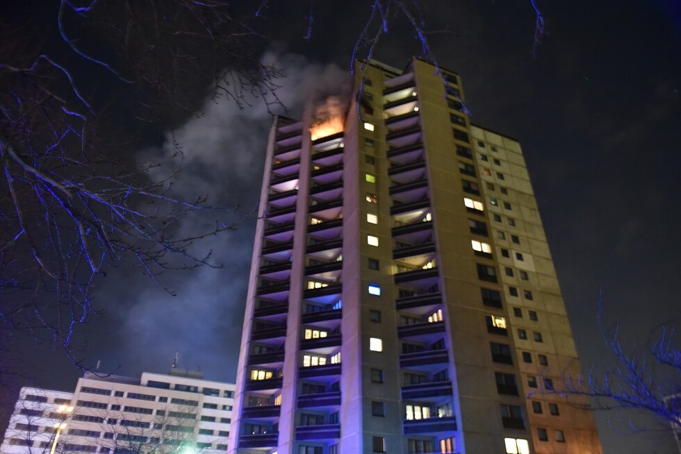 Hochhaus mit Brandwohnung