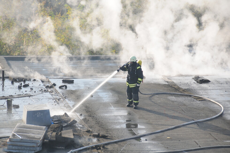 A-Trupp im Löschangriff