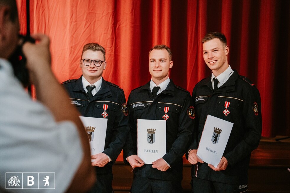 Ehrung mit dem Feuerwehr- und Katastrophenschutz-Ehrenzeichen der Stufe 1