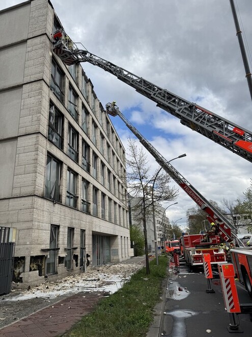 Öffnung der Fassade
