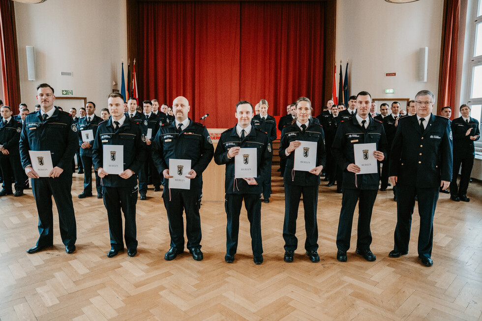 Feierliche Ernennungen und Beförderungen bei der Berliner Feuerwehr März 2026
