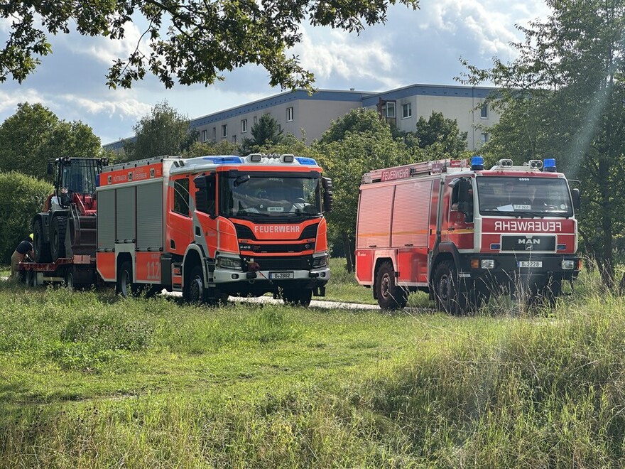 Rüstwagen, Radlader, Feuerwehranhänger Tieflader und Tanklöschfahrzeug