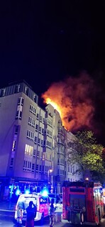 Brennende Dachkonstruktion 