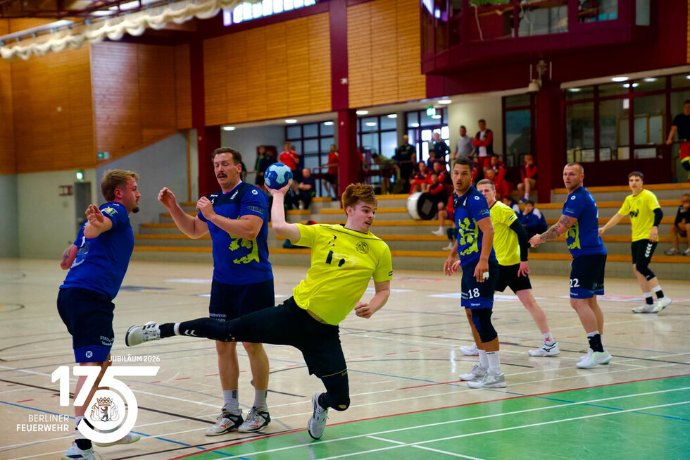 Berliner Feuerwehr erreicht dritten Platz bei der 23. Deutschen Meisterschaft im Hallenhandball