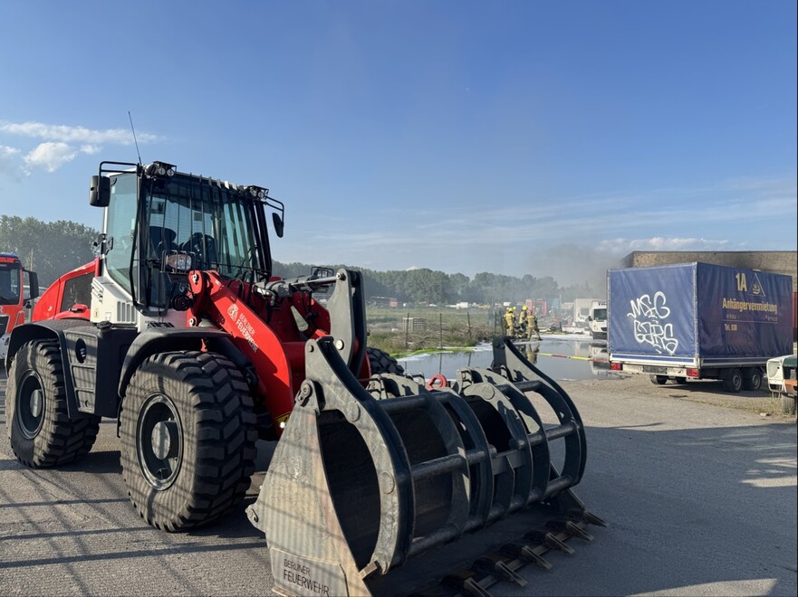 Radlader des Technischen Dienstes