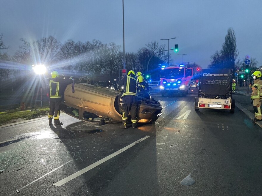 Technischer Dienst am PKW
