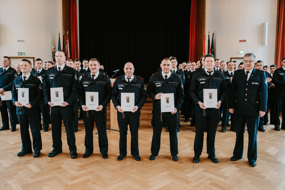 Feierliche Ernennungen und Beförderungen bei der Berliner Feuerwehr März 2026
