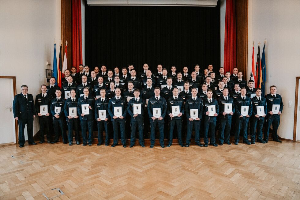Feierliche Ernennungen und Beförderungen bei der Berliner Feuerwehr März 2026