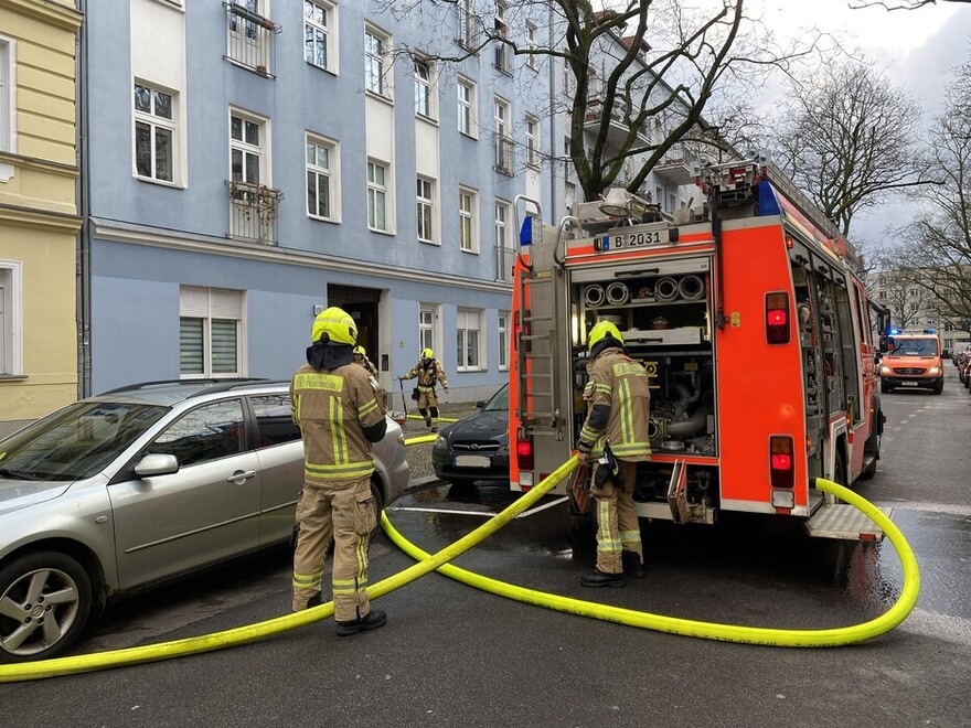 Erstes LHF vor der Einsatzstelle