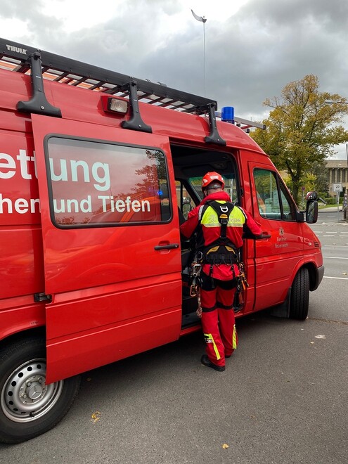 Einsatzstelle Columbiadamm in Tempelhof