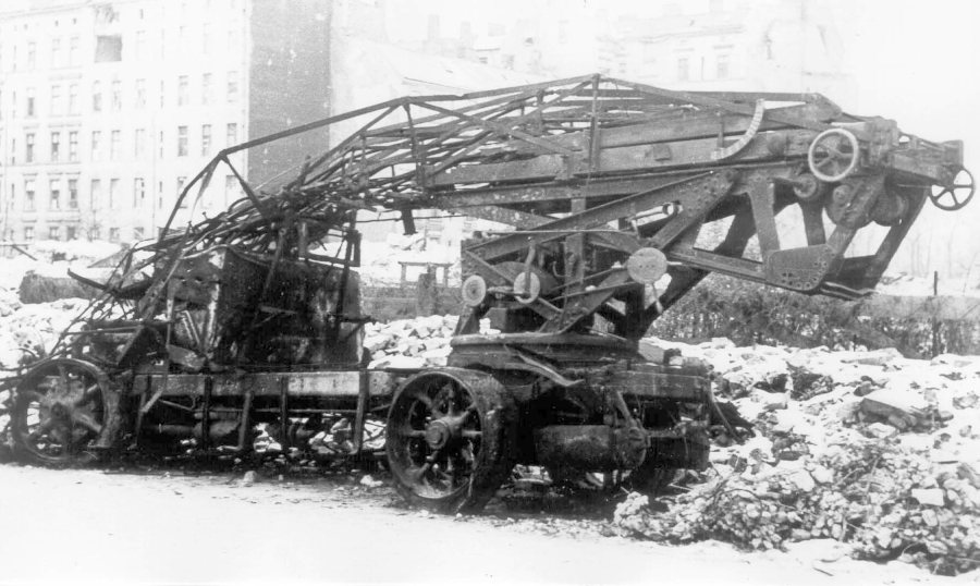 Ausgebranntes Einsatzfahrzeug
