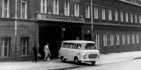 Symbolbild 1972: Großbrand unterm Alexanderplatz