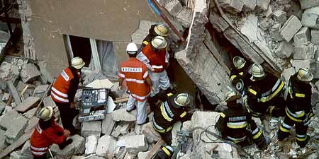 Symbolbild 1998: Gasexplosion fordert sieben Tote