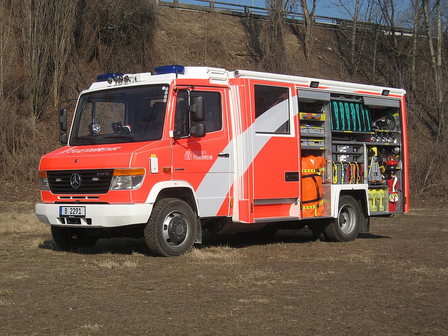 LHF 10/5 mit geöffneten Fächern