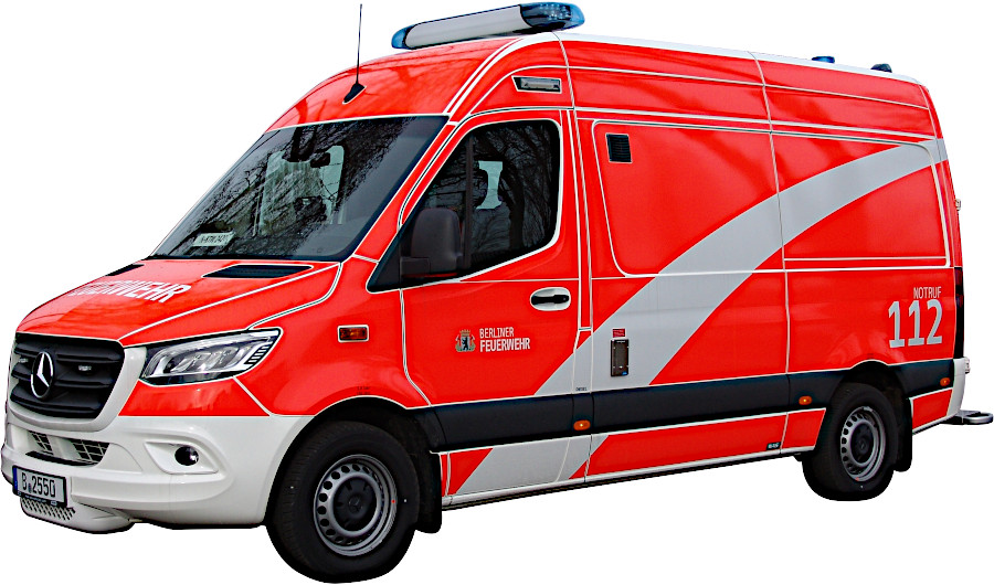 Notfallkrankentransportwagen schräg vorn Fahrerseite