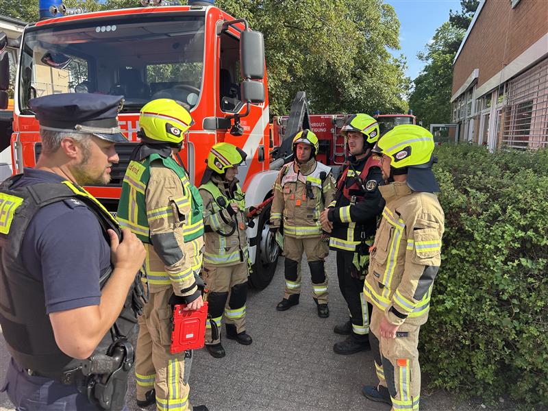 Lagebesprechung der Einsatzleitung