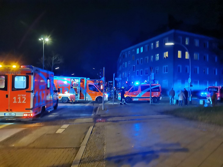 Rettungsfahrzeuge an der Einsatzstelle