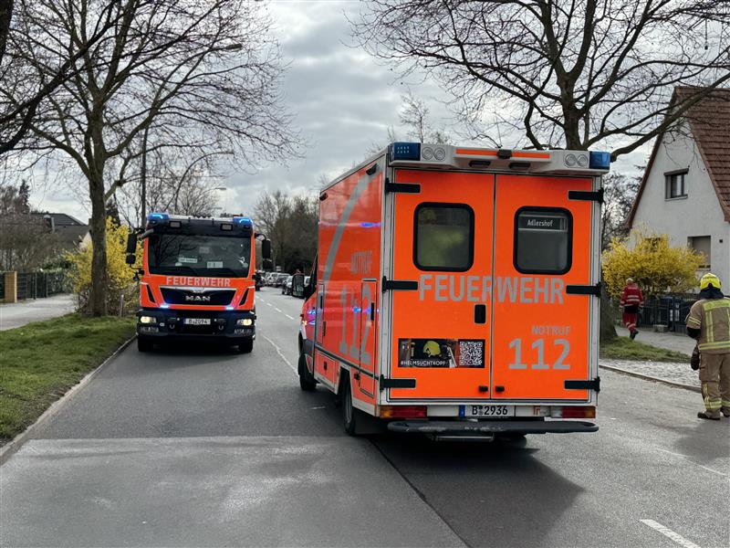 Rettungswagen am Unfallort Rettungswagen am Unfallort