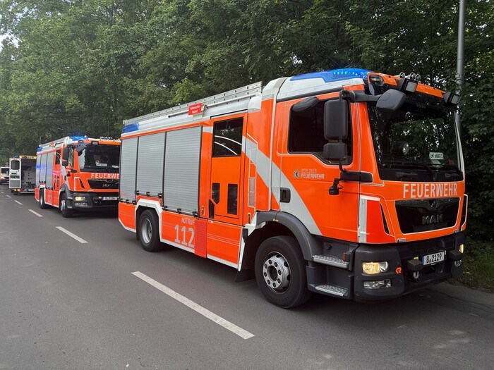 Löschfahrzeug an der Einsatzstelle 
